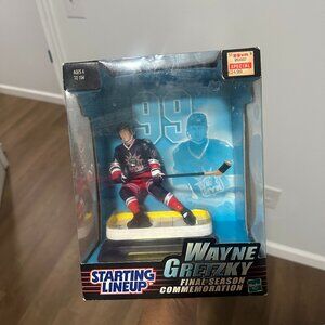 Vintage 1999 Wayne Gretzsky Collectible
